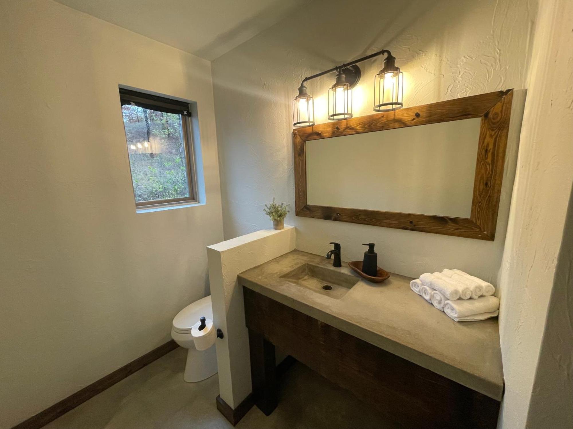 The Rocky Retreat Motel Cookson Bagian luar foto