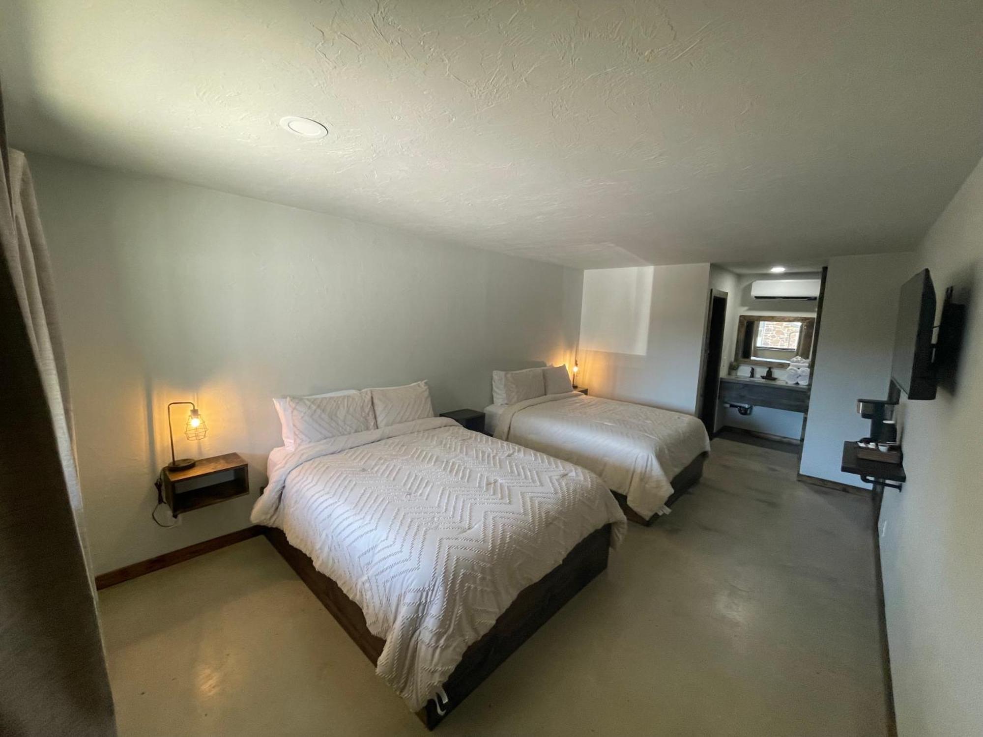 The Rocky Retreat Motel Cookson Bagian luar foto